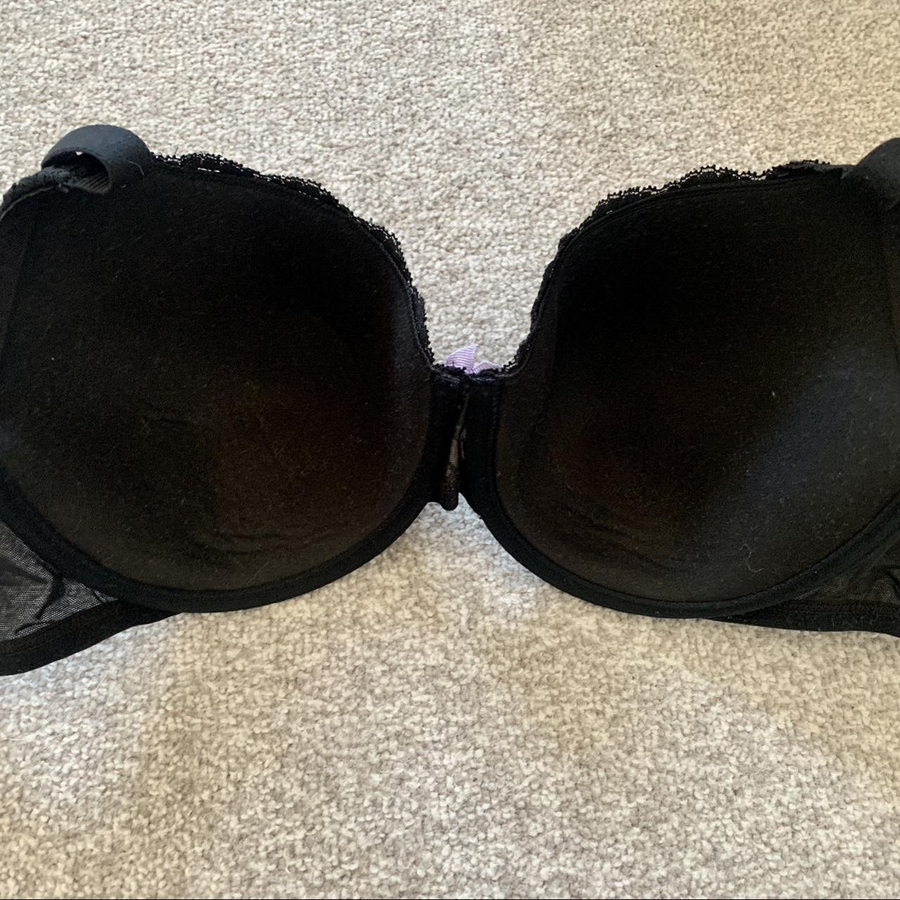 Marks and Spencer’s Full Cup Floral Lace Bra... - Depop