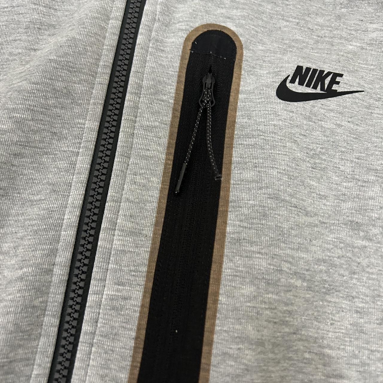 mens nike tech fleece grey