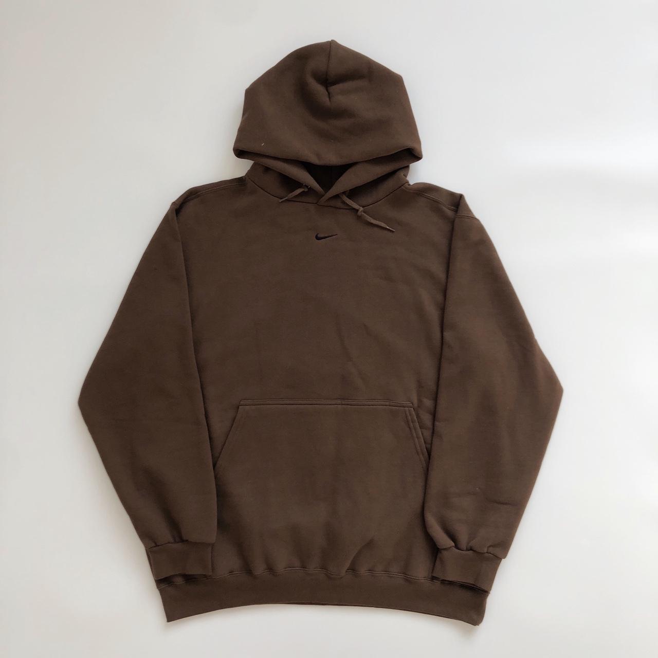 brun nike hoodie