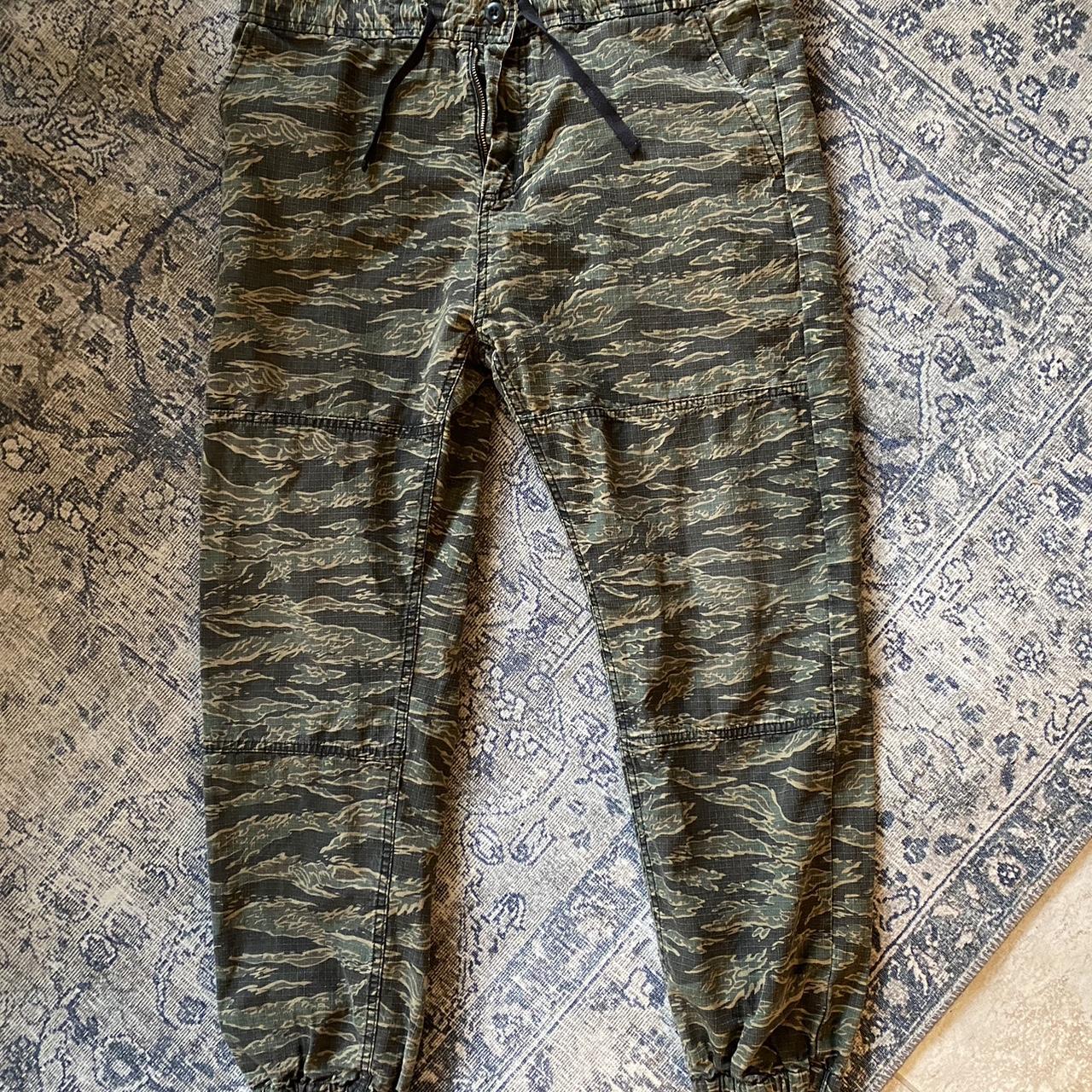 Carhartt marshall jogger tiger camo online