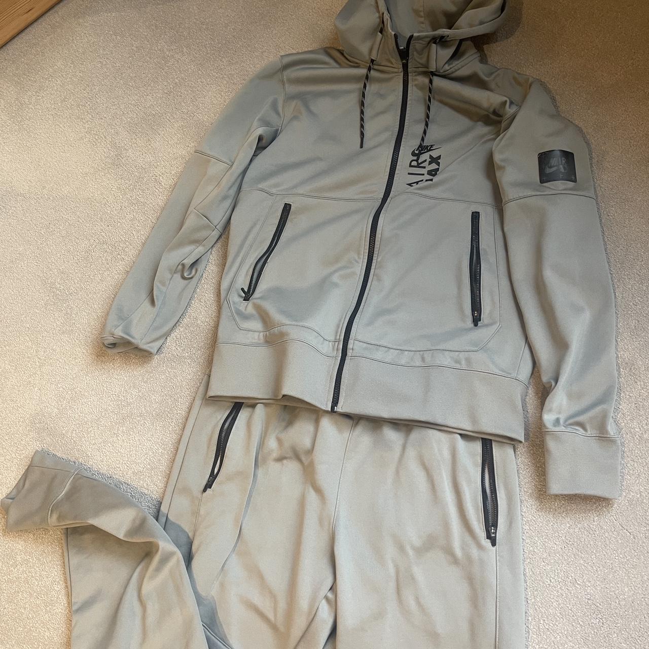 mens grey tracksuit nike