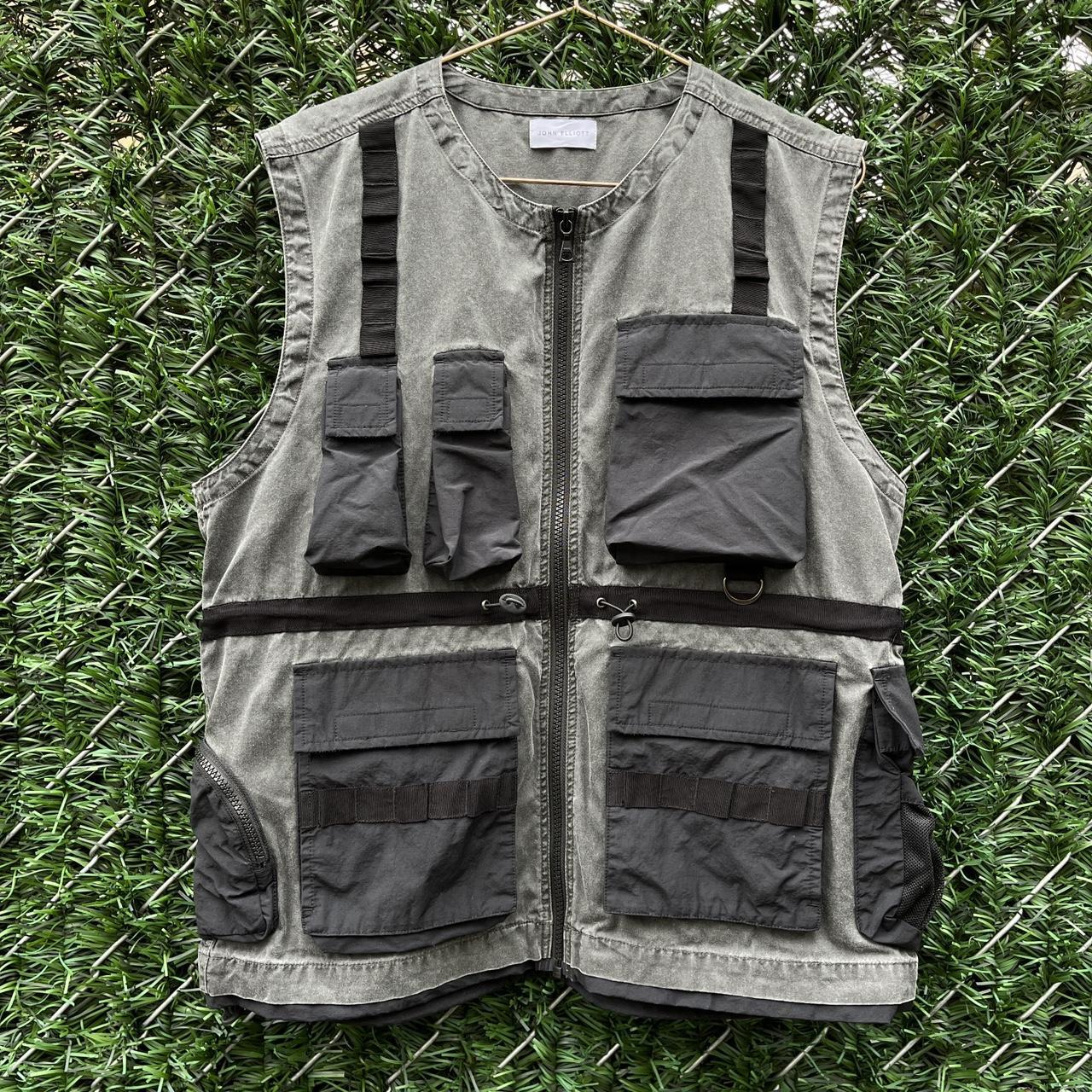 John Elliot Utility Tactical Vest (unisex) Size Depop