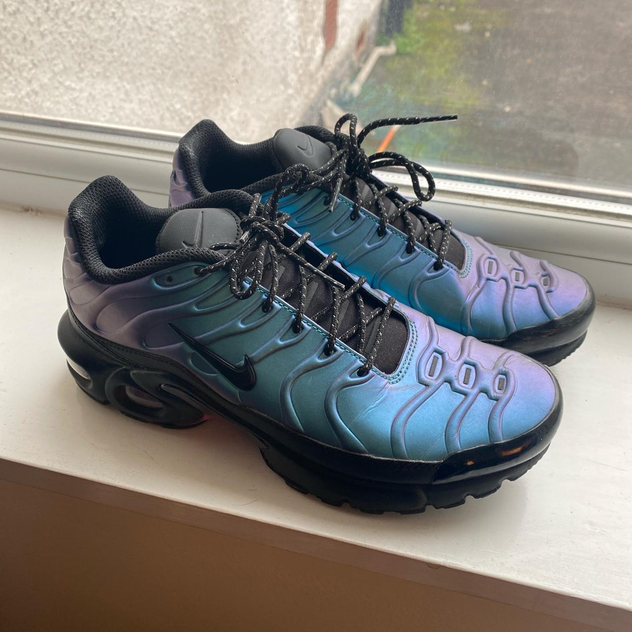 size 12 nike tns