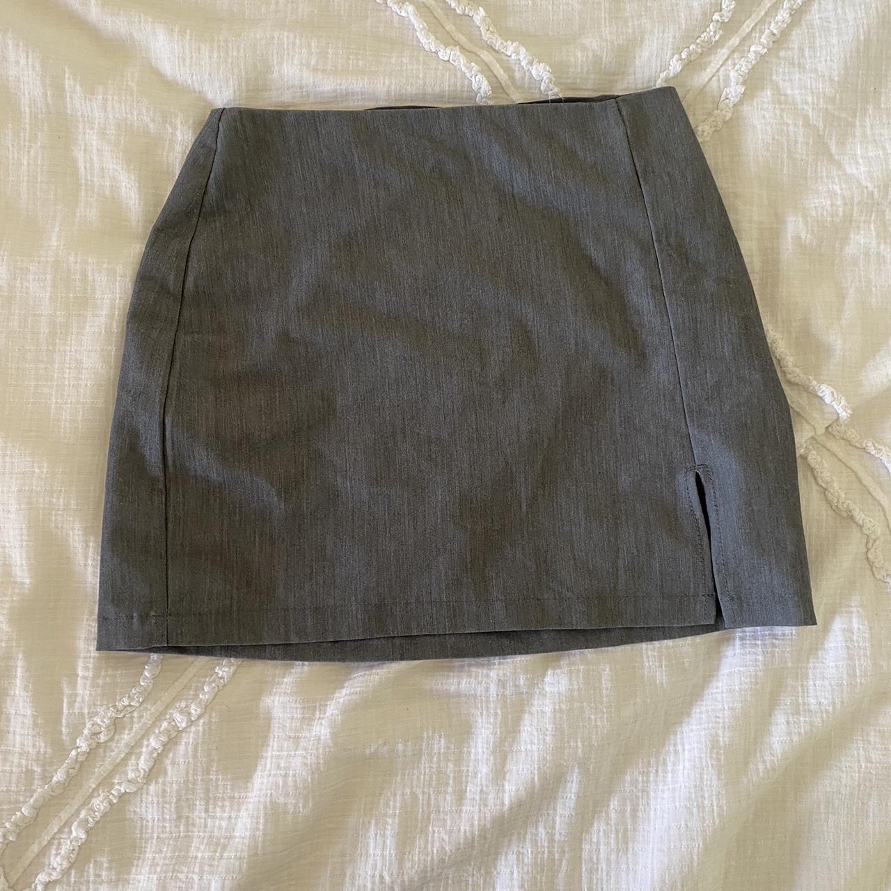 glassons grey mini skirt with slit, cut the tag out... - Depop