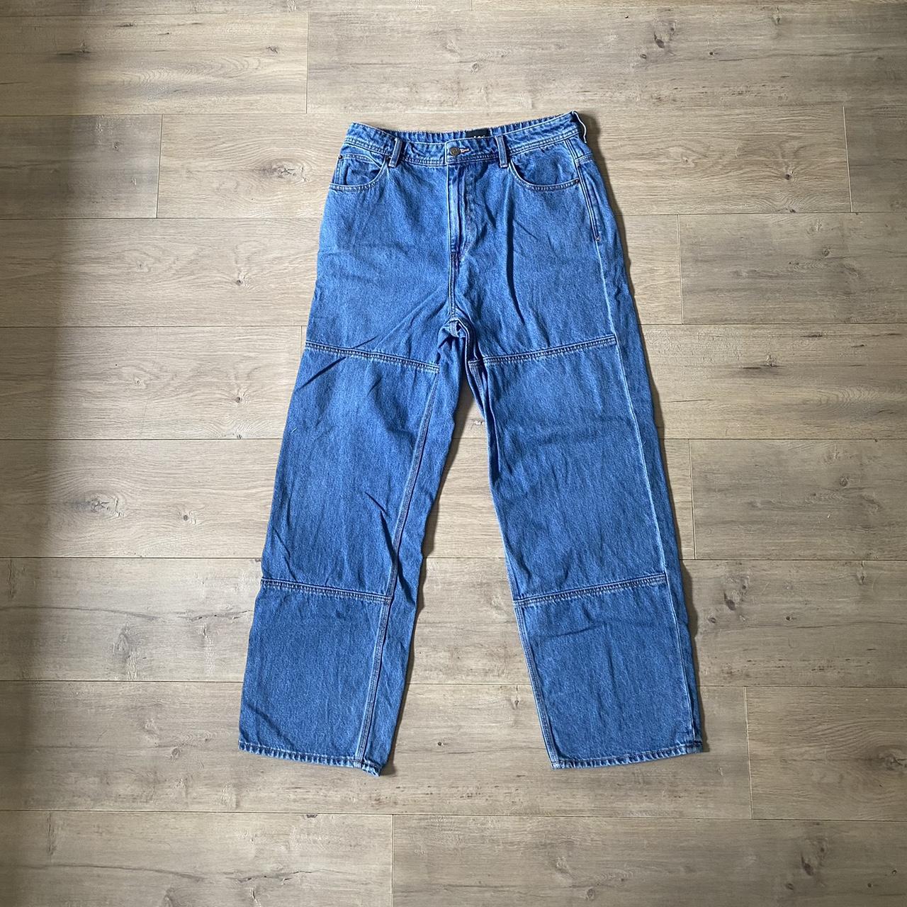 Lee ‘Biggie’ double knee baggy jeans 33 waist, 32... - Depop