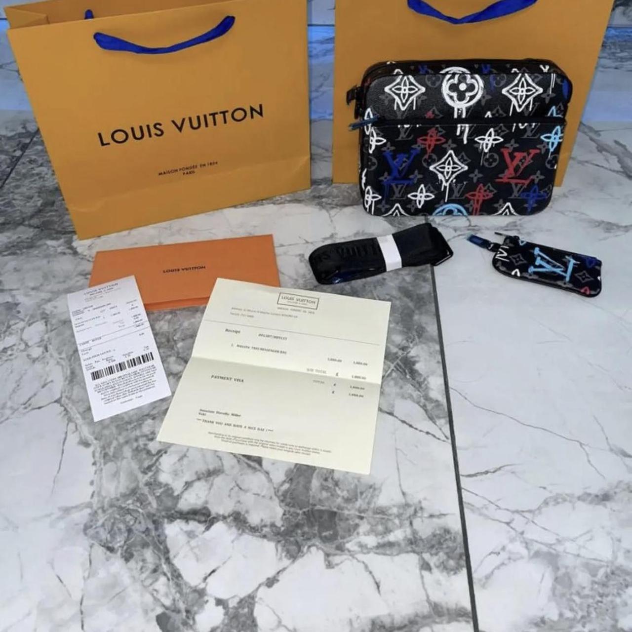 Louis Vuitton trio messenger bag Second - Depop