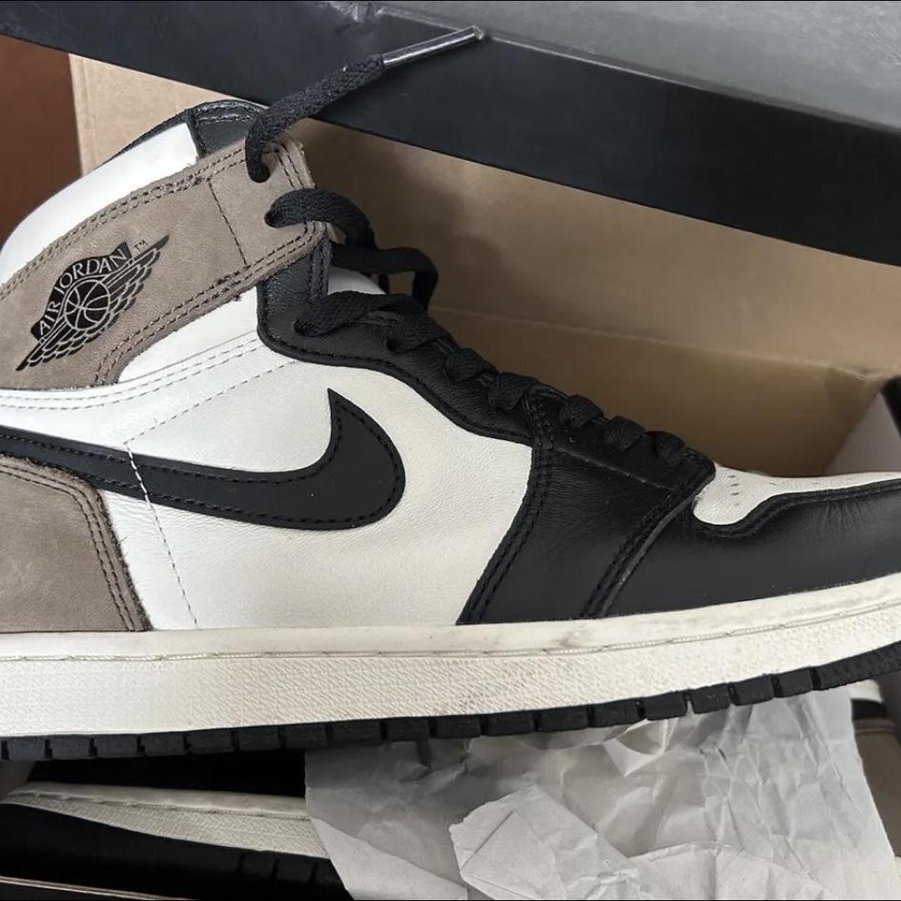 sns jordan 1 mocha
