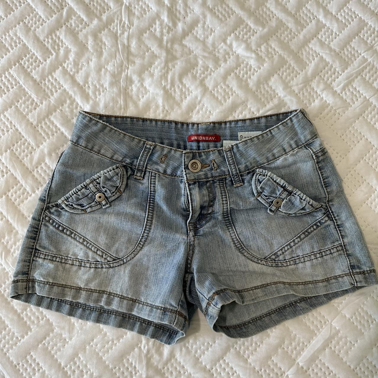 vintage union bay!! super cute in great condition... Depop