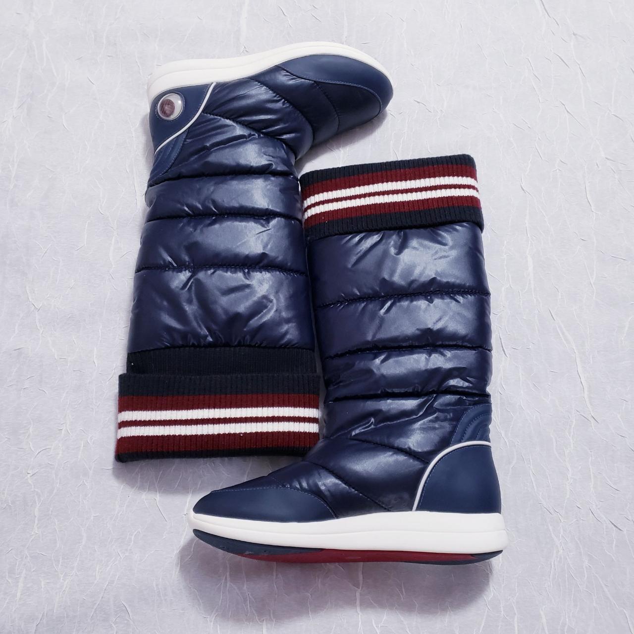 Tory Burch Women's Blue and Red Boots | Depop