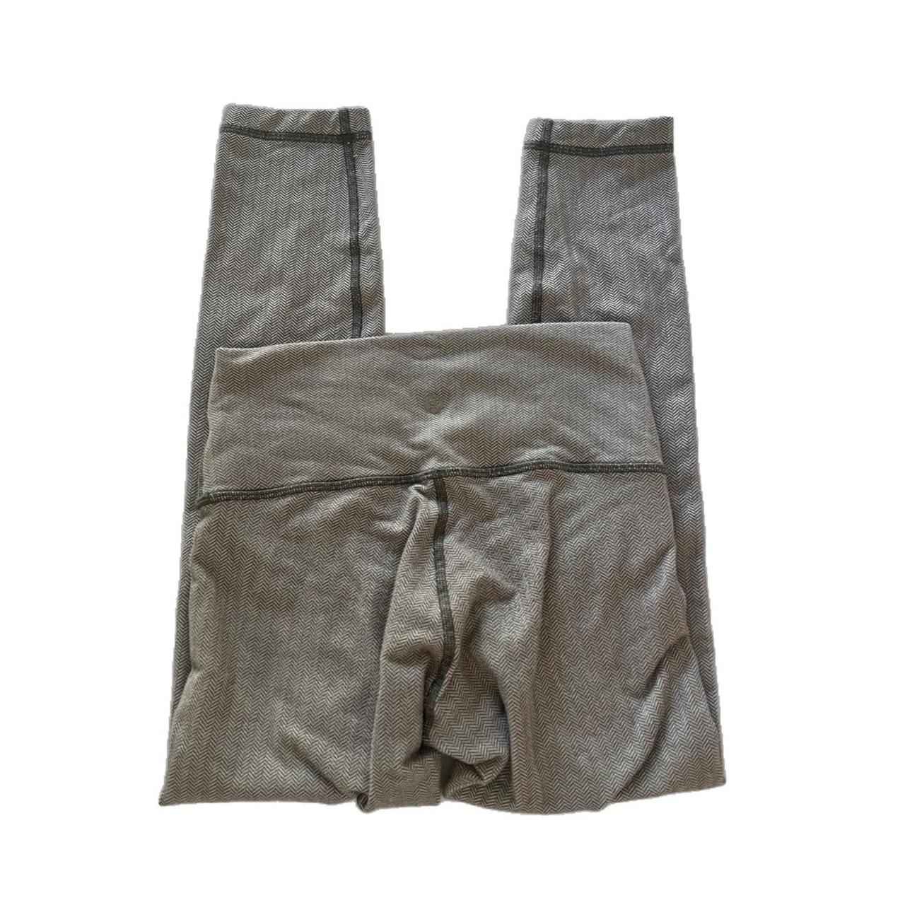 item listed by pearlgreentea