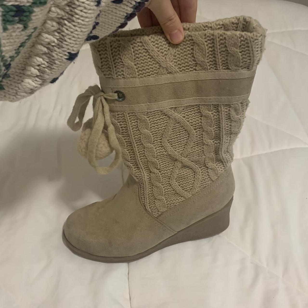 Knitted winter bimbo boots Size: 8 Dirty but still... - Depop