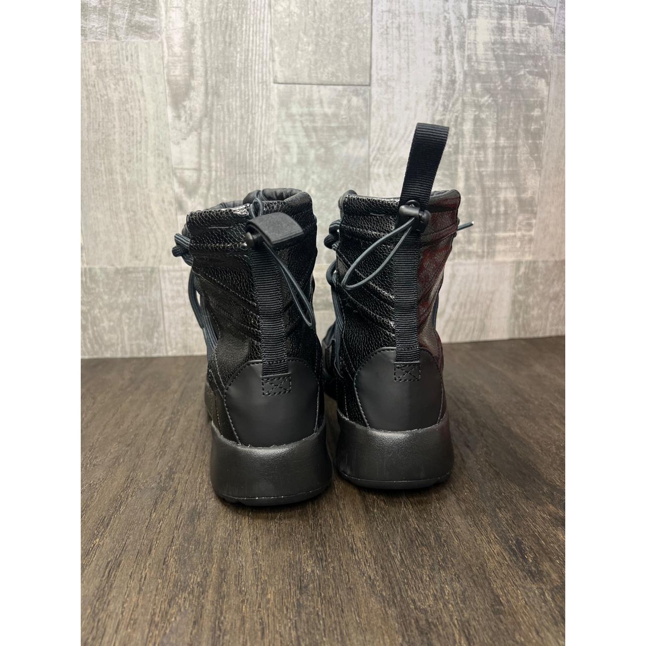 tanjun high rise boot