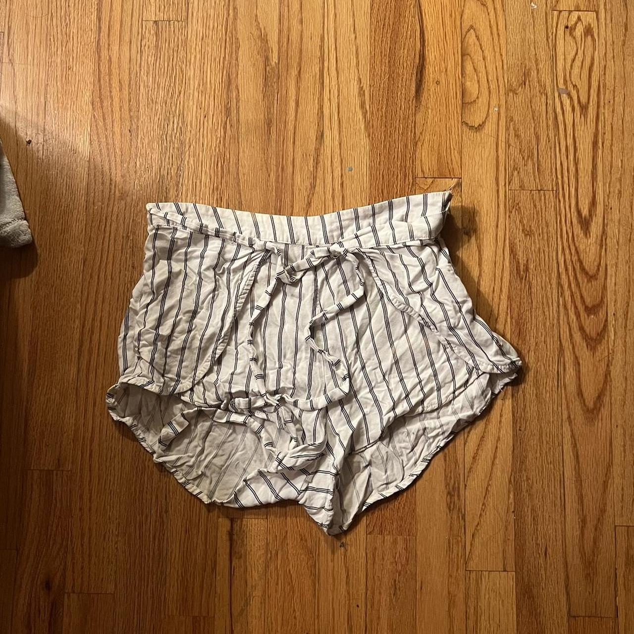 Beach shorts from pacsun Size small but fits more... - Depop