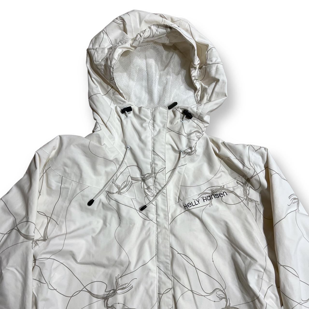Helly Hansen Women's Jacket | Depop