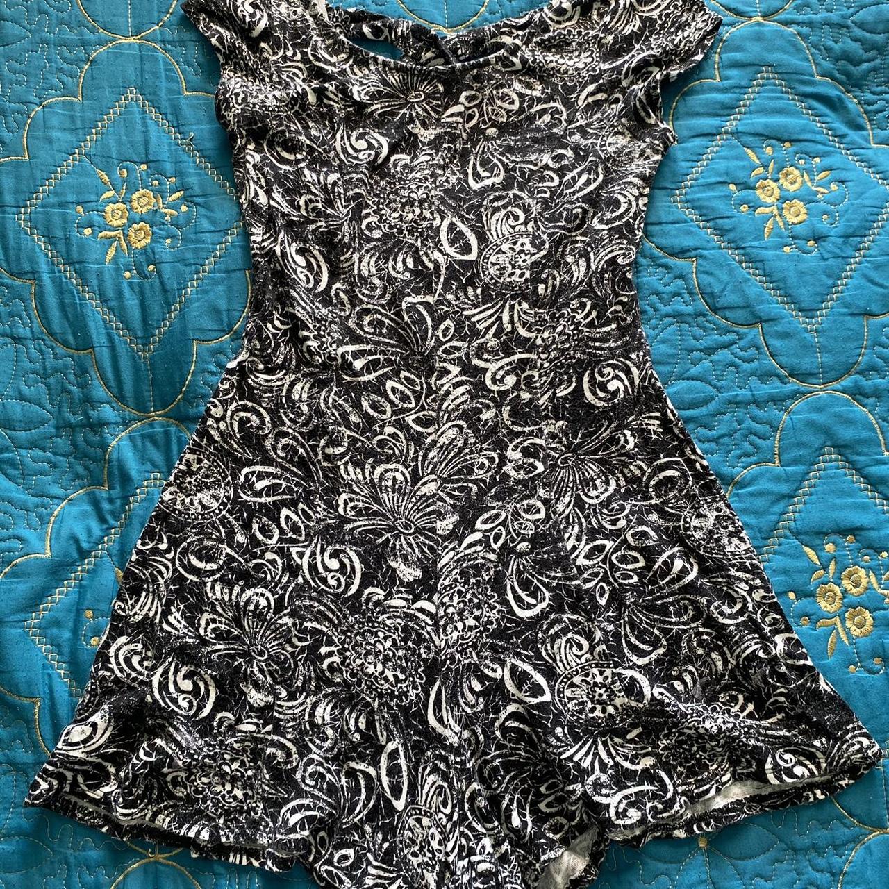 item listed by kiwisicle