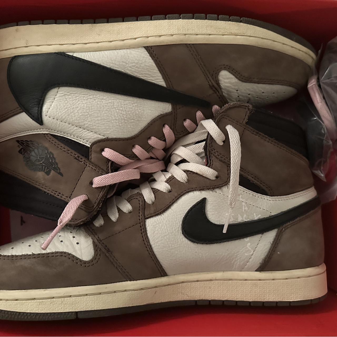 jordan 1 mocha deadstock