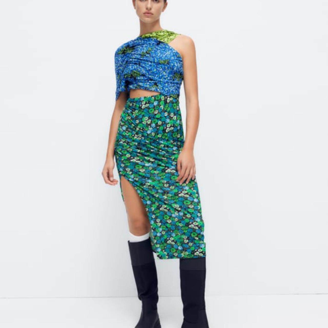 NWT Zara Blue Green Floral Print Cutout Midi Dress... Depop