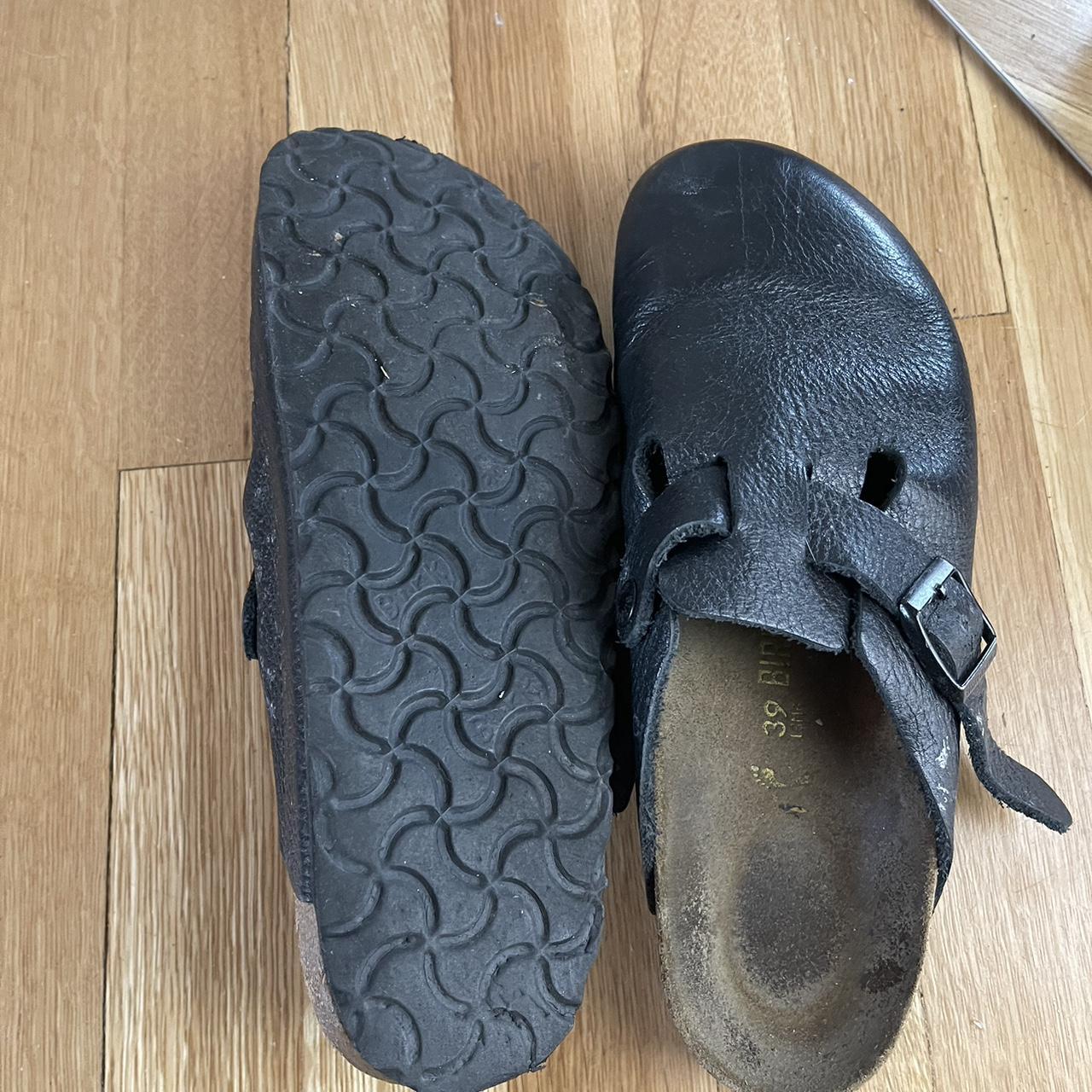 birkenstock black boston clogs