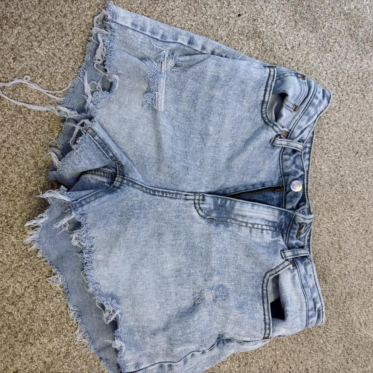 item listed by littyb24k
