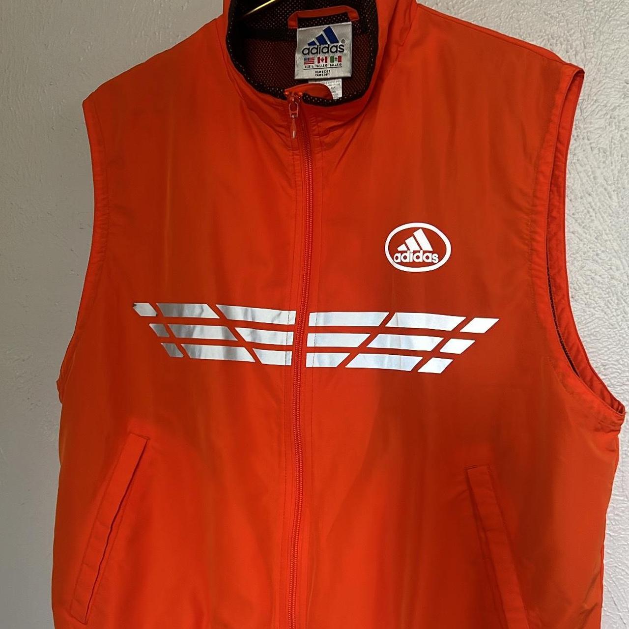 00’s 3M running vest by Flaws present