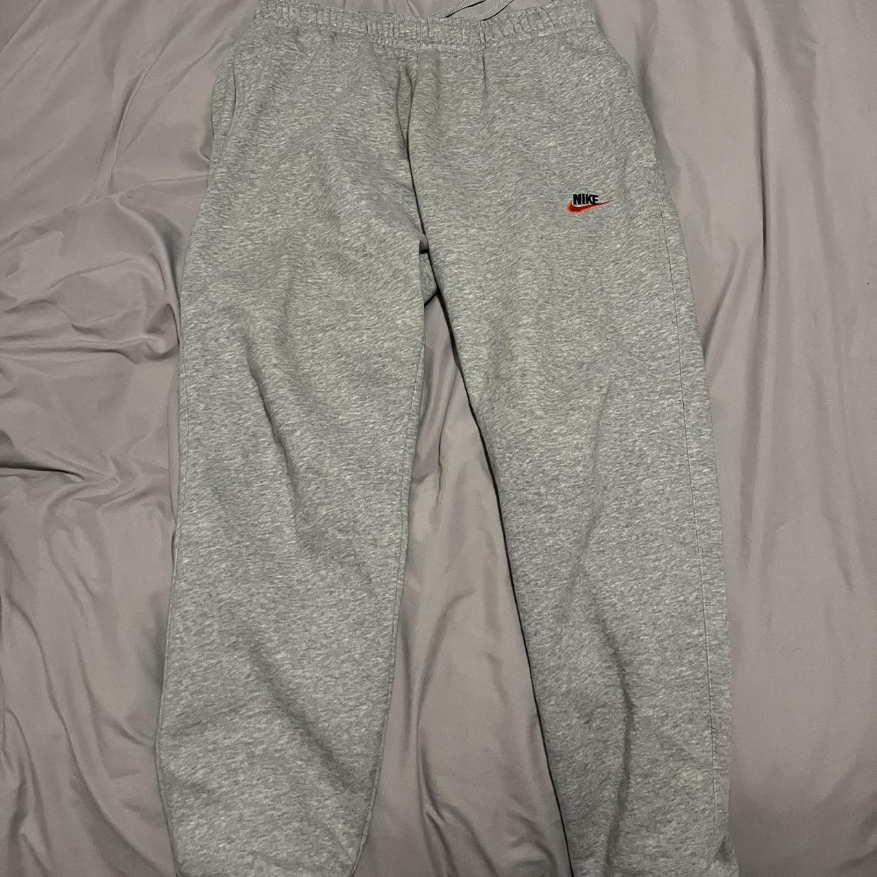 mens nike joggers gray