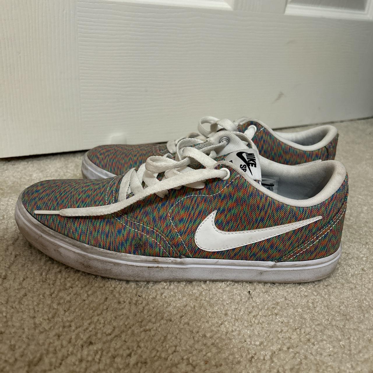 mens nike skateboarding sneakers