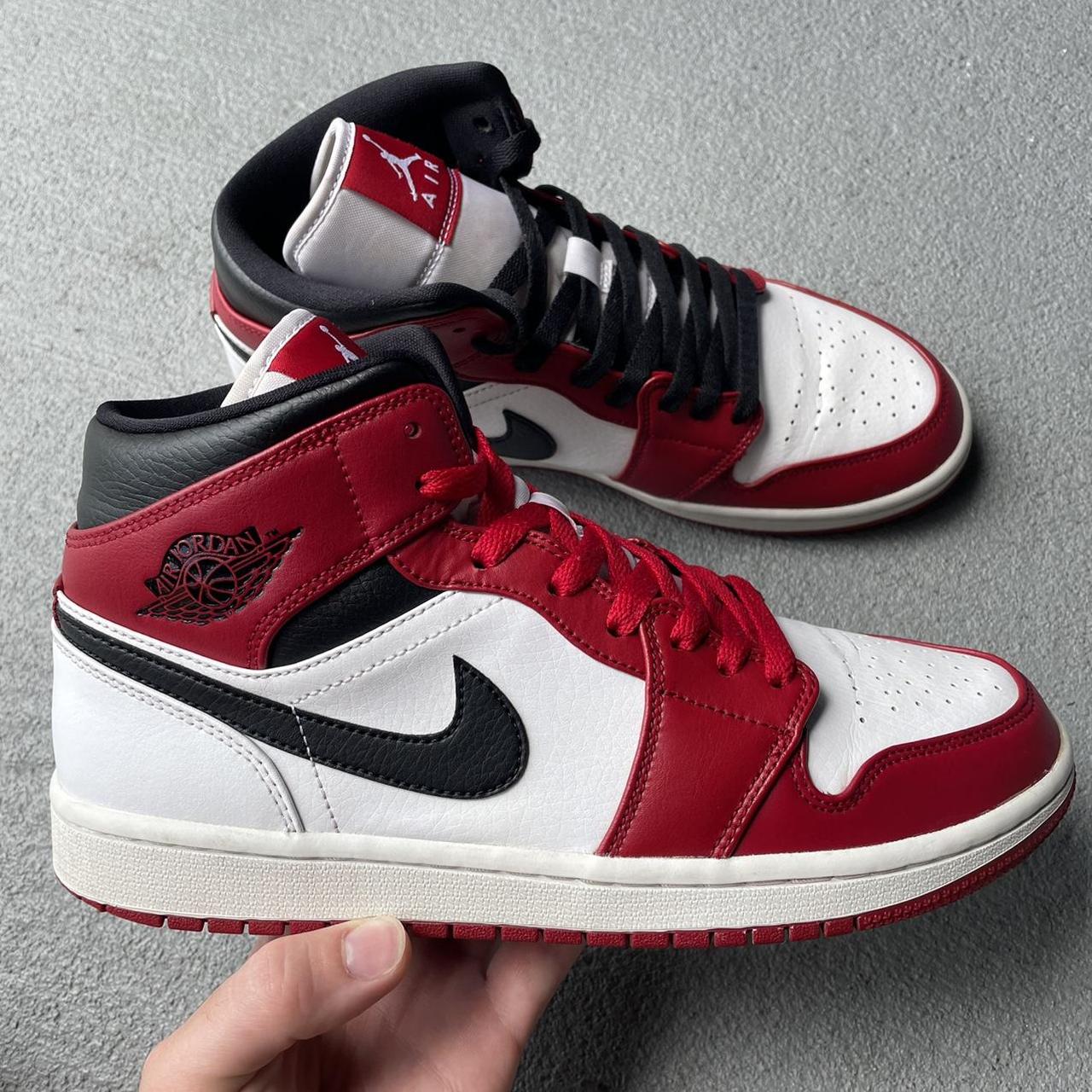 2020 Nike Air Jordan 1 Mid Chicago Tagged Size 8 /... - Depop