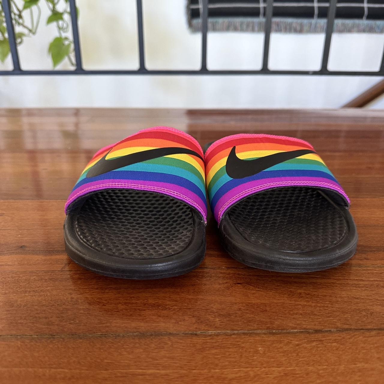 buy nike slides in bulk