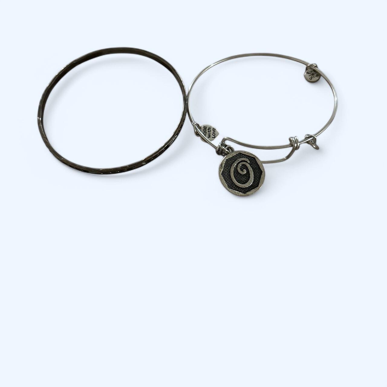 item listed by brandilynn0911