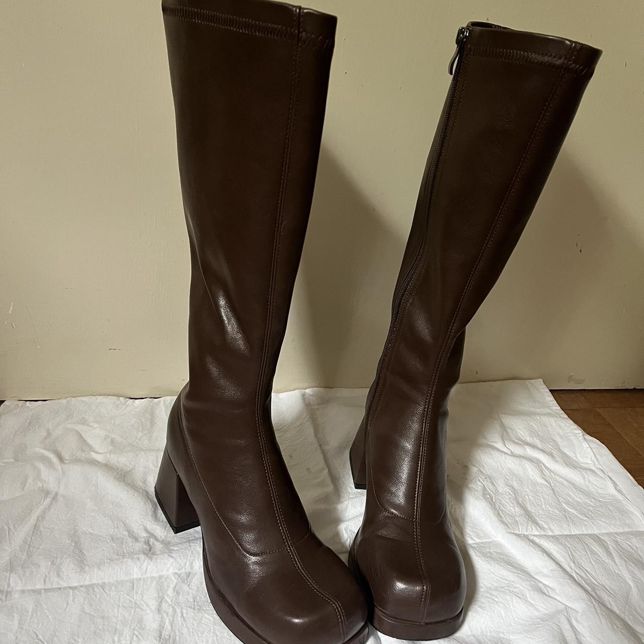 Bratz Women's Brown Boots Depop