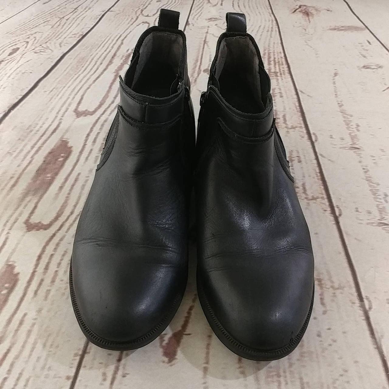 Abeo B.I.O. system Unike black leather low heeled... - Depop