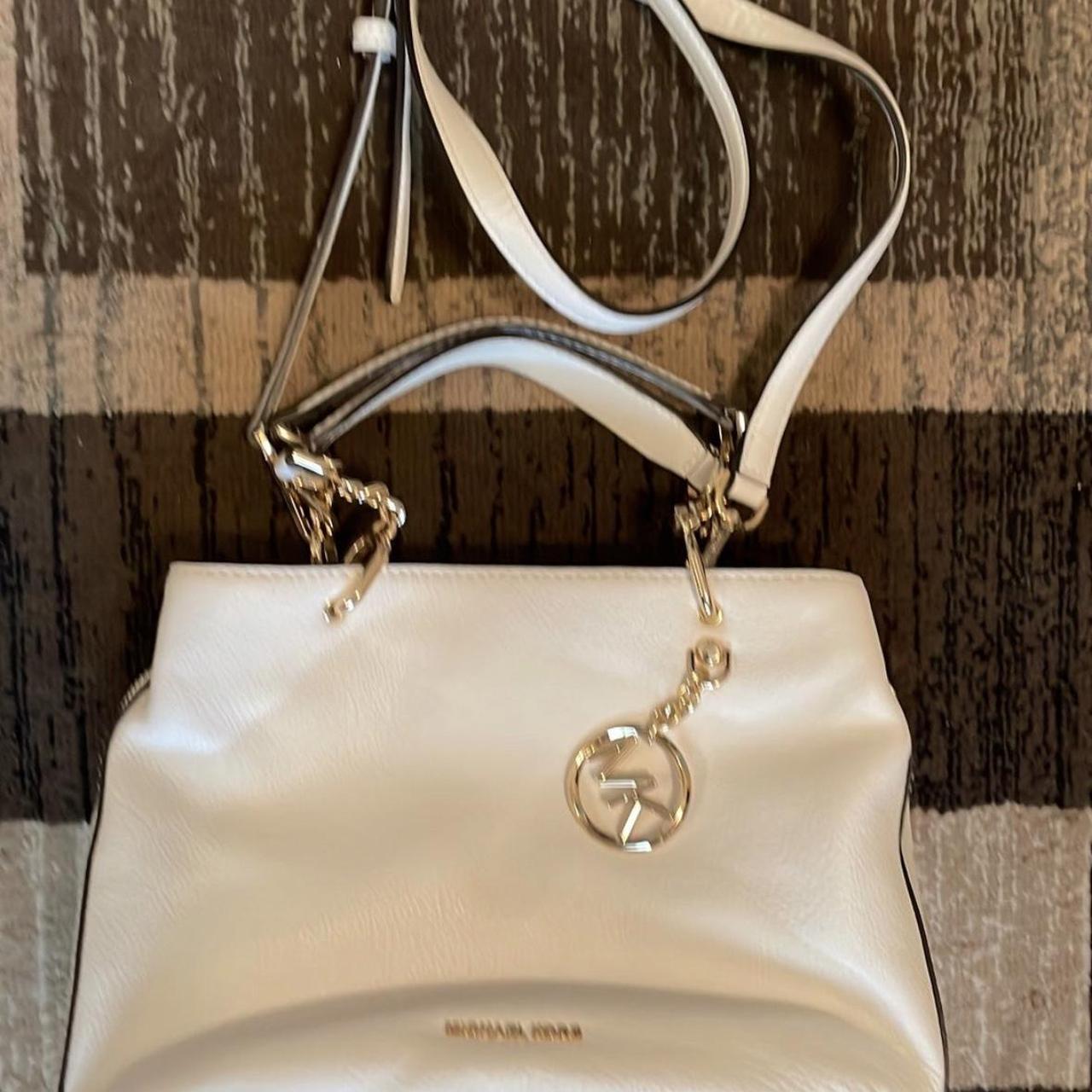 Michael kors 3 online pocket purse