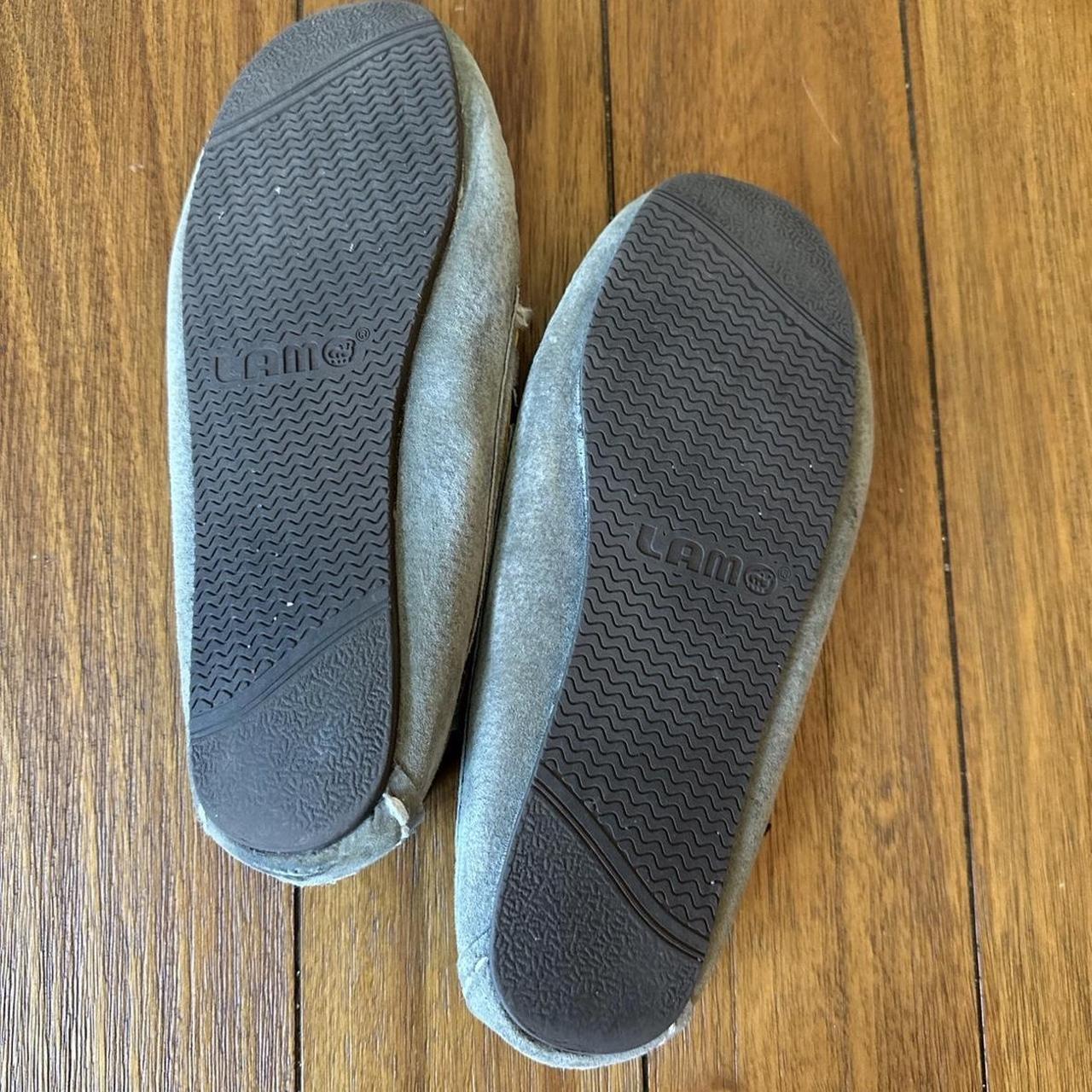 Lamo Women's Grey Loafers (4)