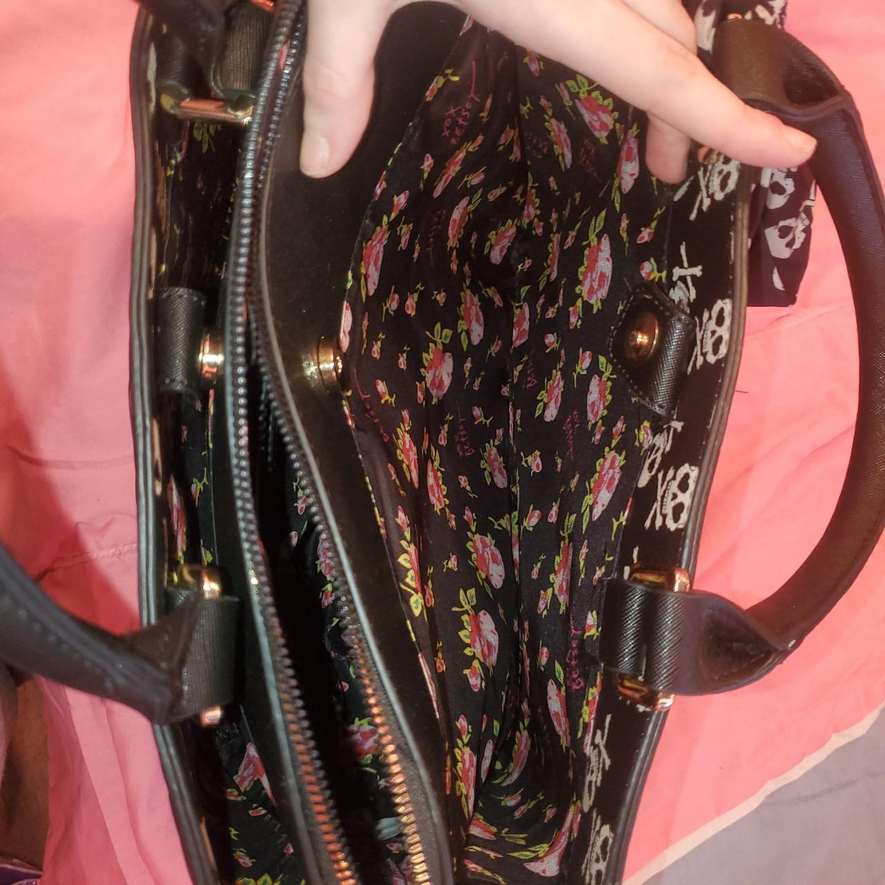 Preorder: Betsey Johnson Kitsch Sweata Weatha Crossbody ($78) | Pumpkin  Spice Season Is Almost Here, and This Cute Purse Will Get You in the Mood |  POPSUGAR Love UK Photo 6