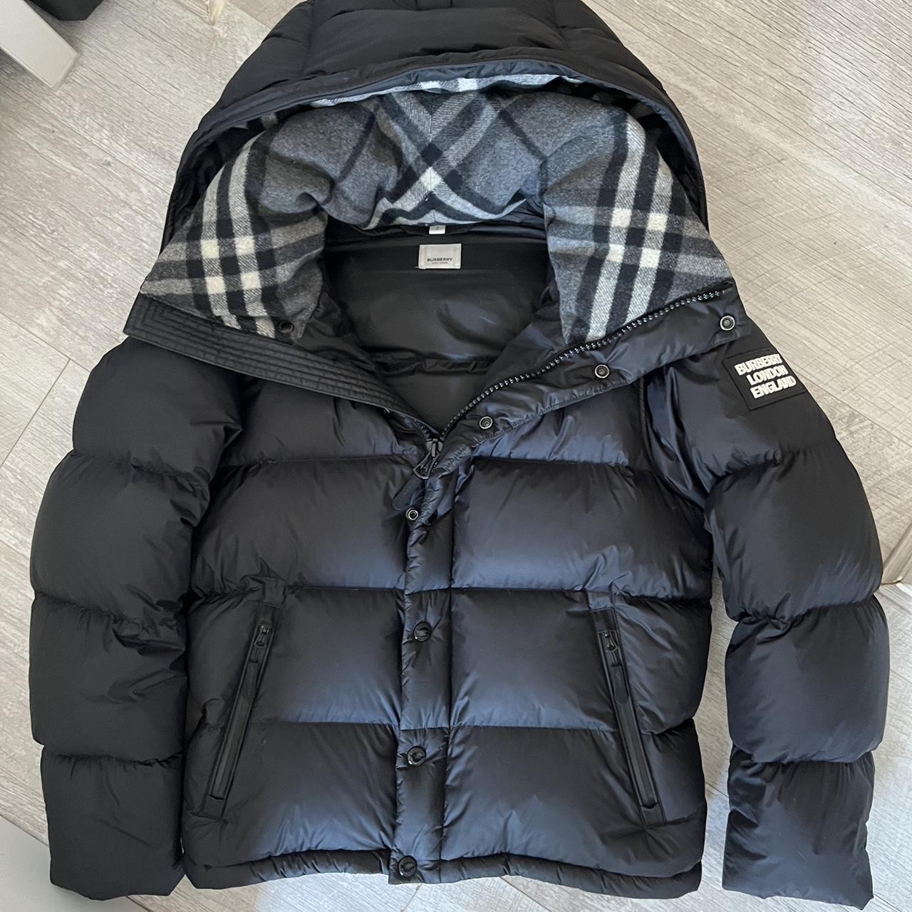 BURBERRY puffer jacket Black detachable Size S -... - Depop