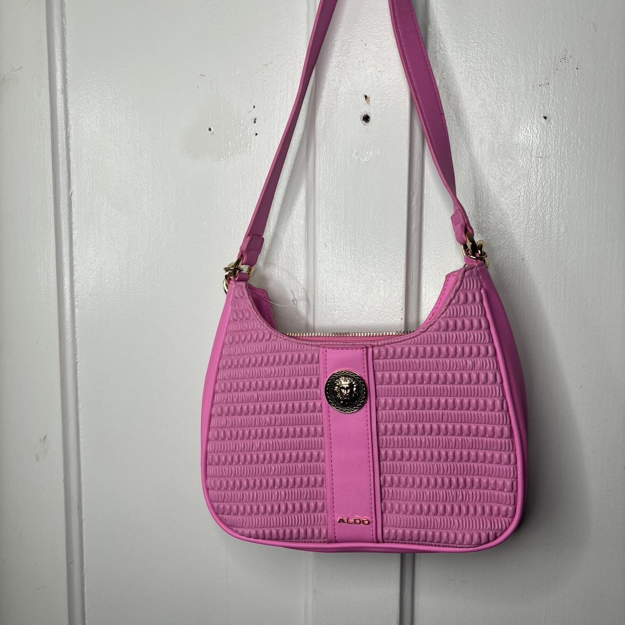 item listed by exoticfinds1