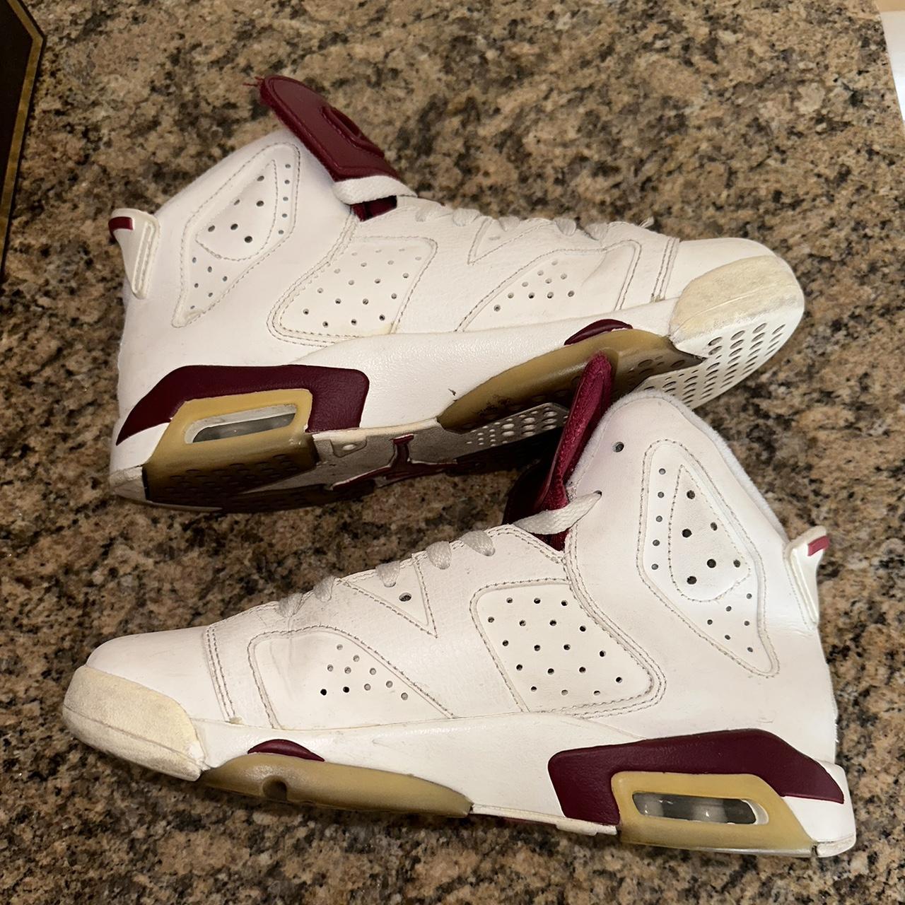maroon 6s size 8
