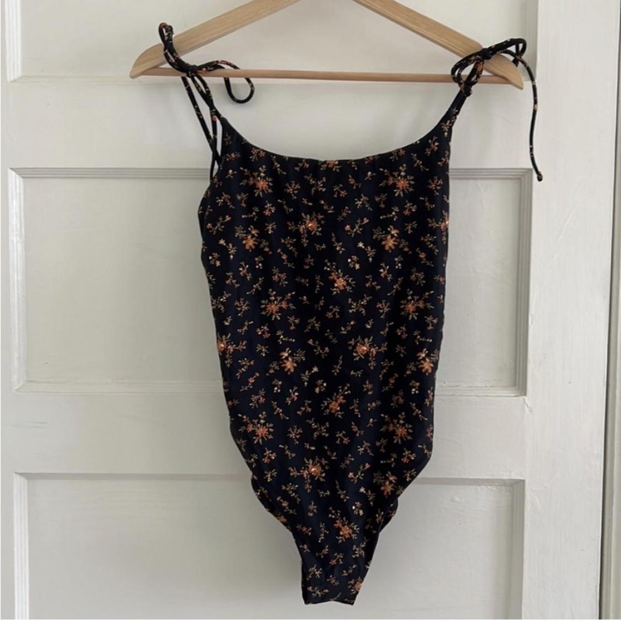 Madewell one piece bathing suit Size small Depop