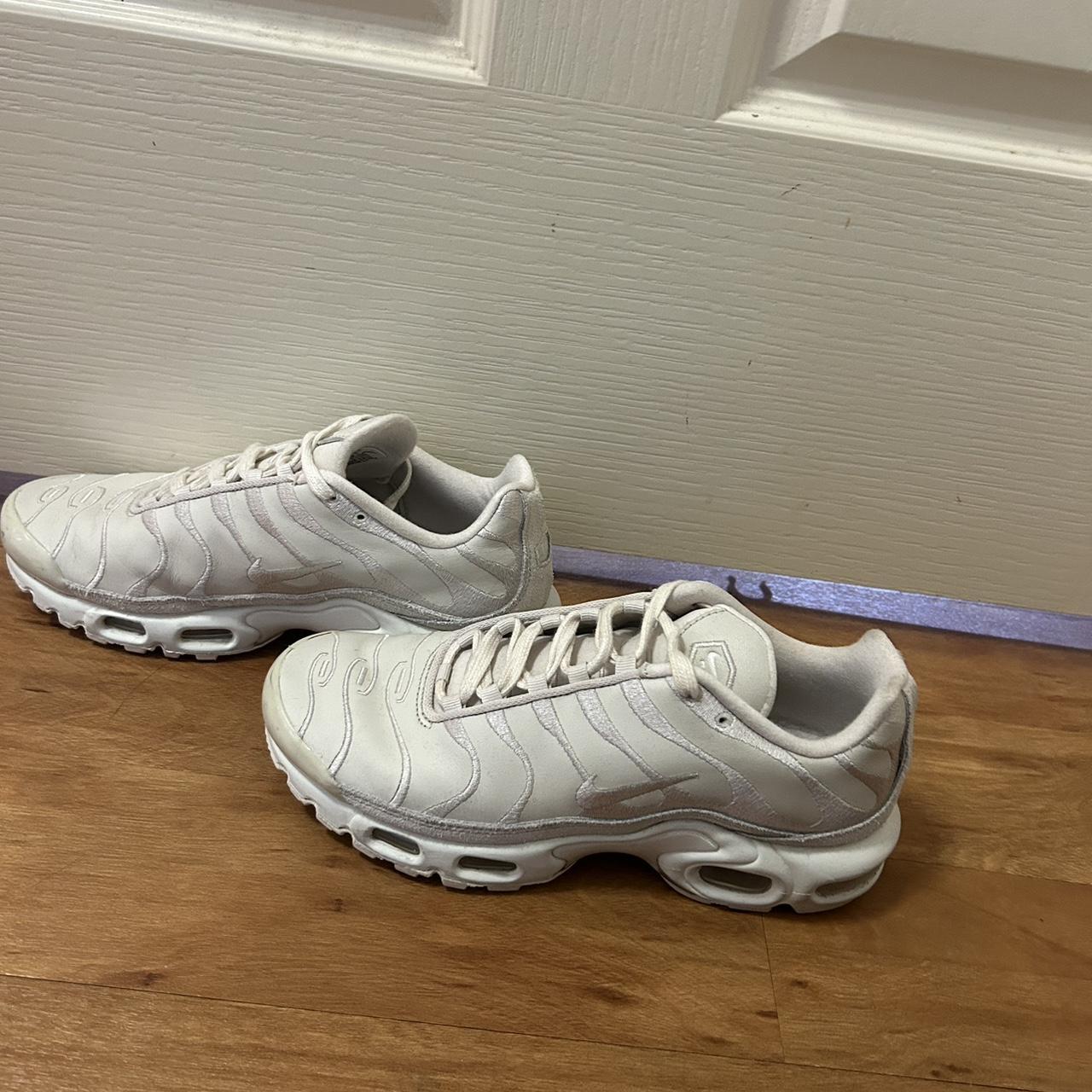 Nike tns size 8 best sale