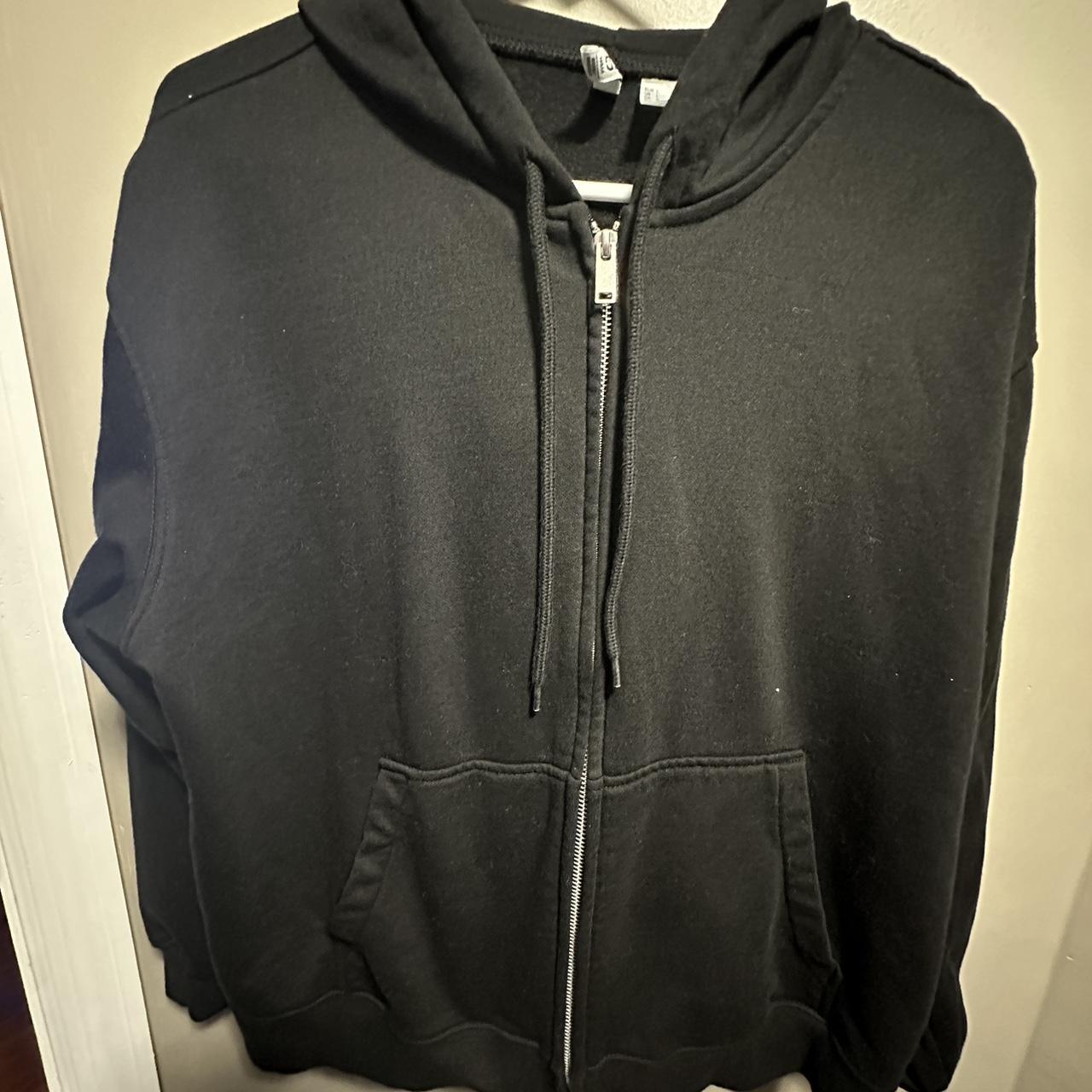 Plain black zip up hoodie If you have any questions... - Depop