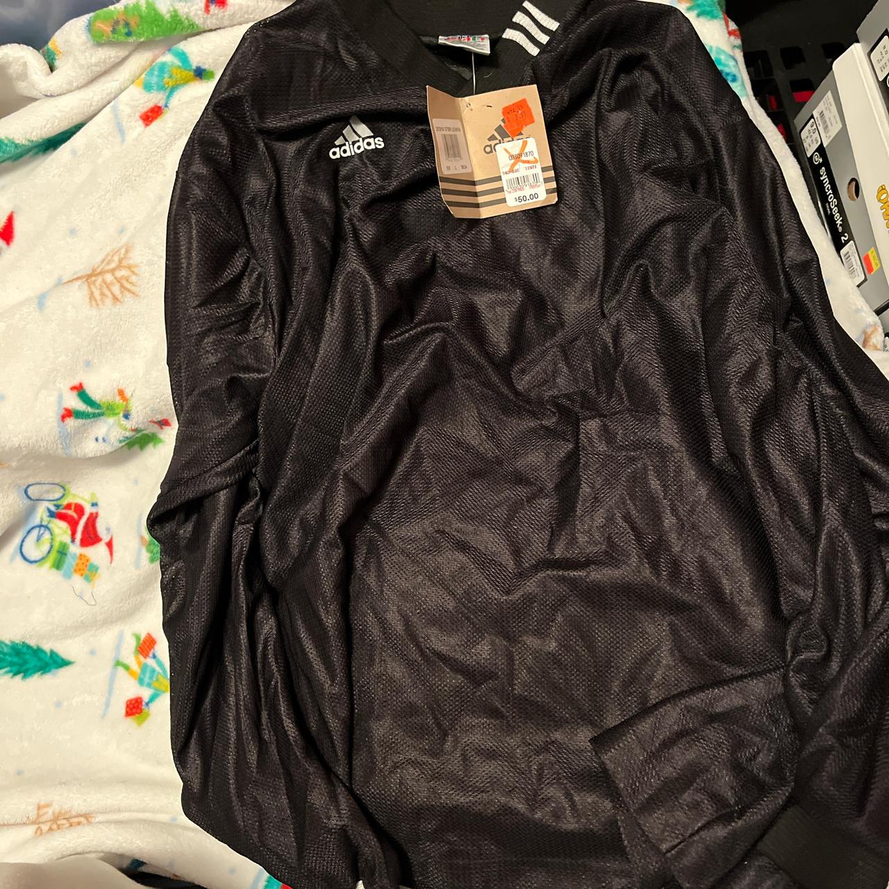item listed by takia78