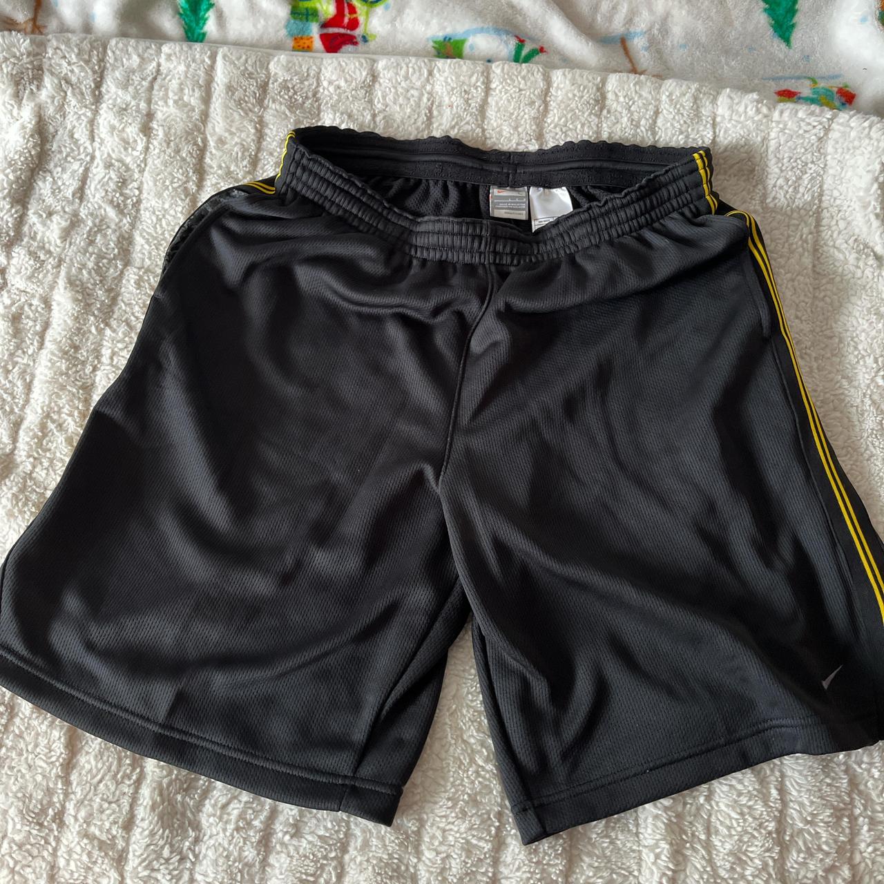 item listed by takia78