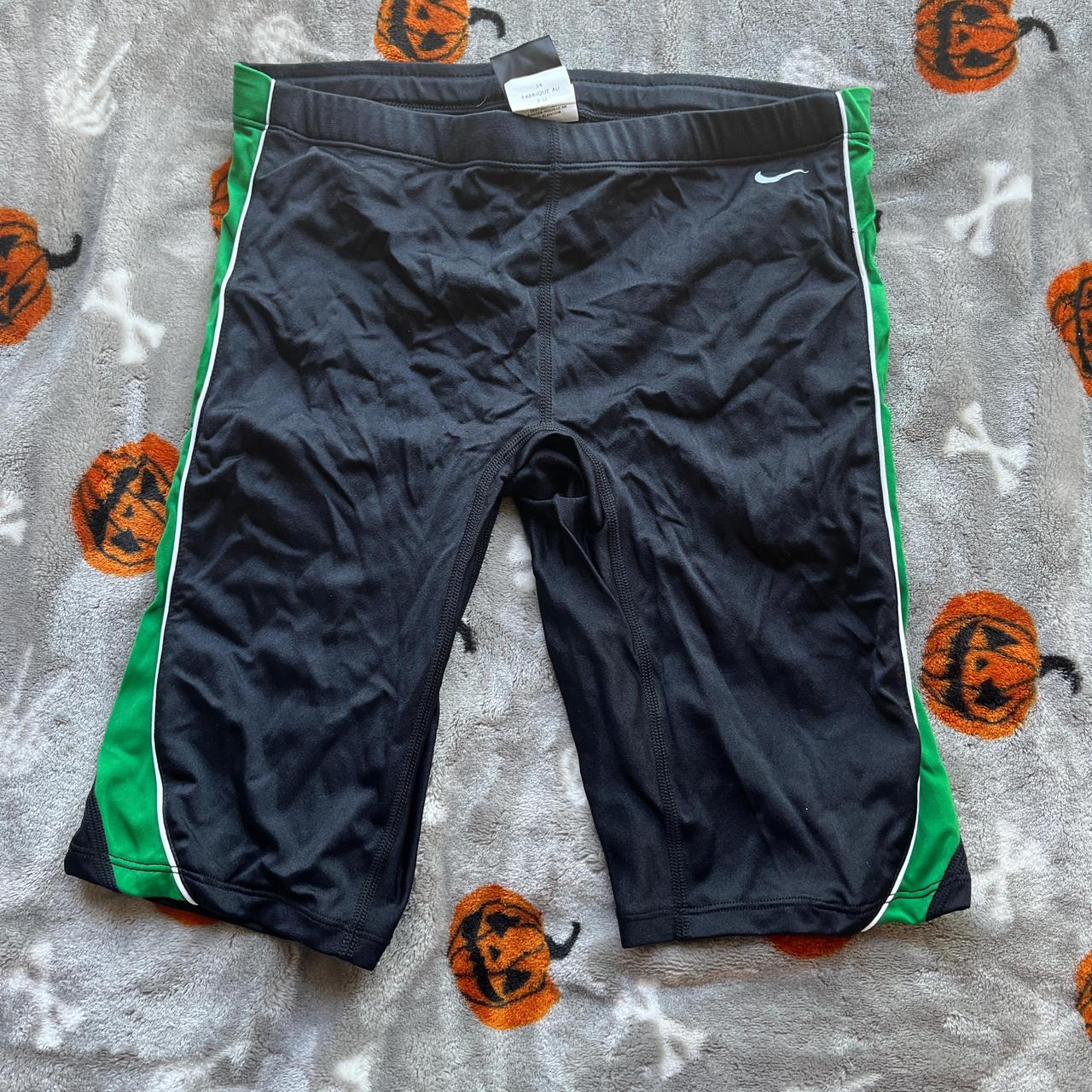 item listed by takia78