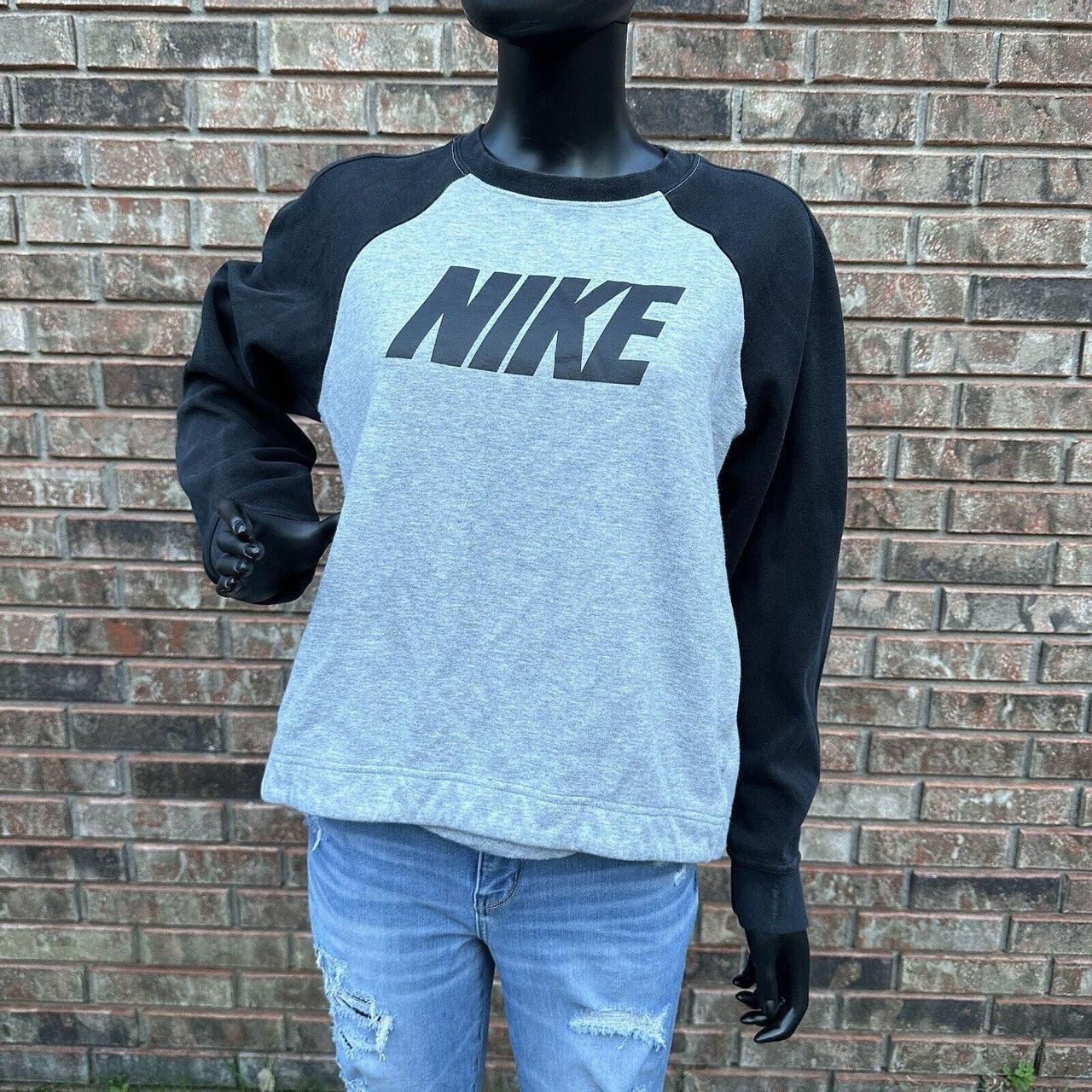 Vintage nike sale sweatshirt womens