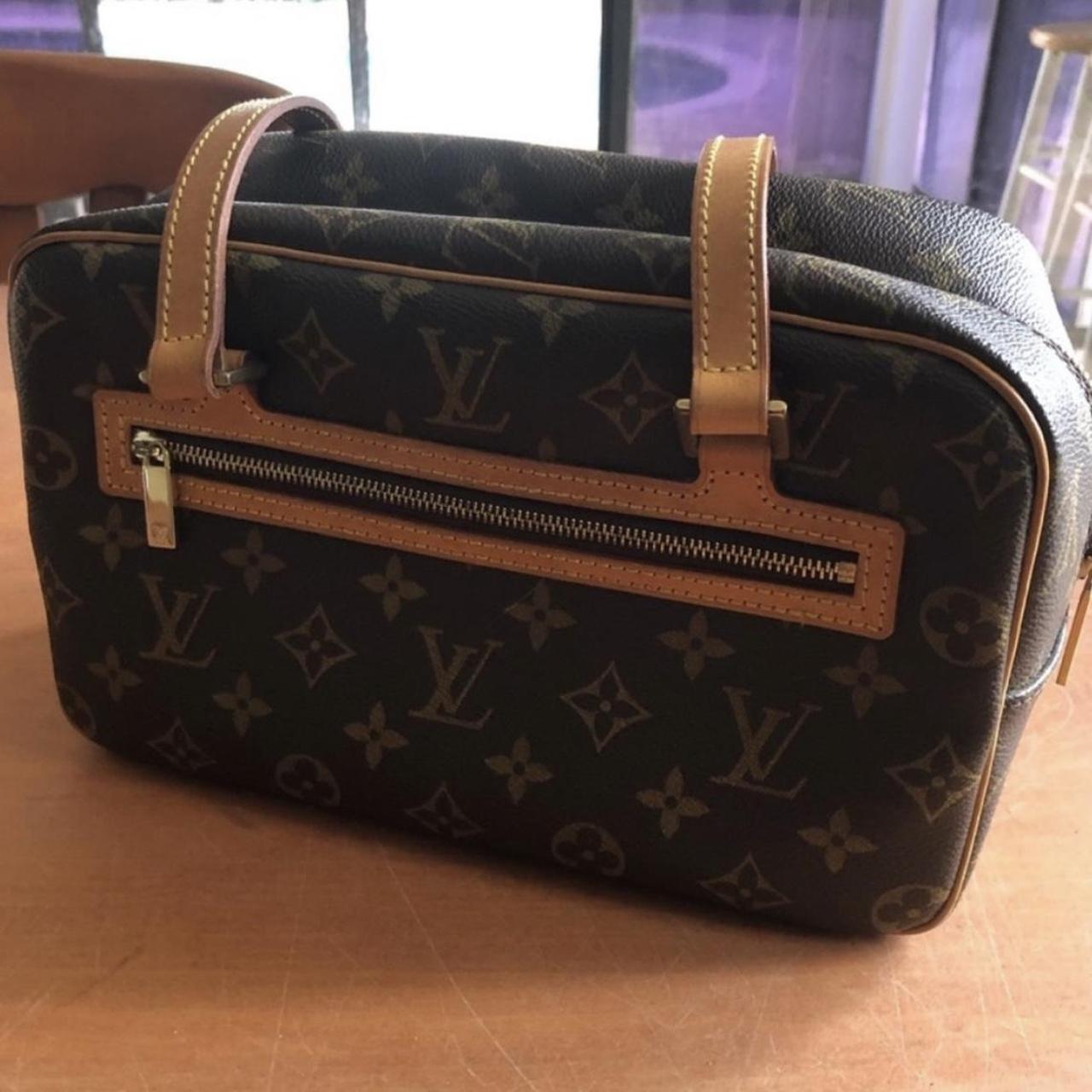 Louis Vuitton Cite Shoulder Bag MM Vintage Shoulder Bag