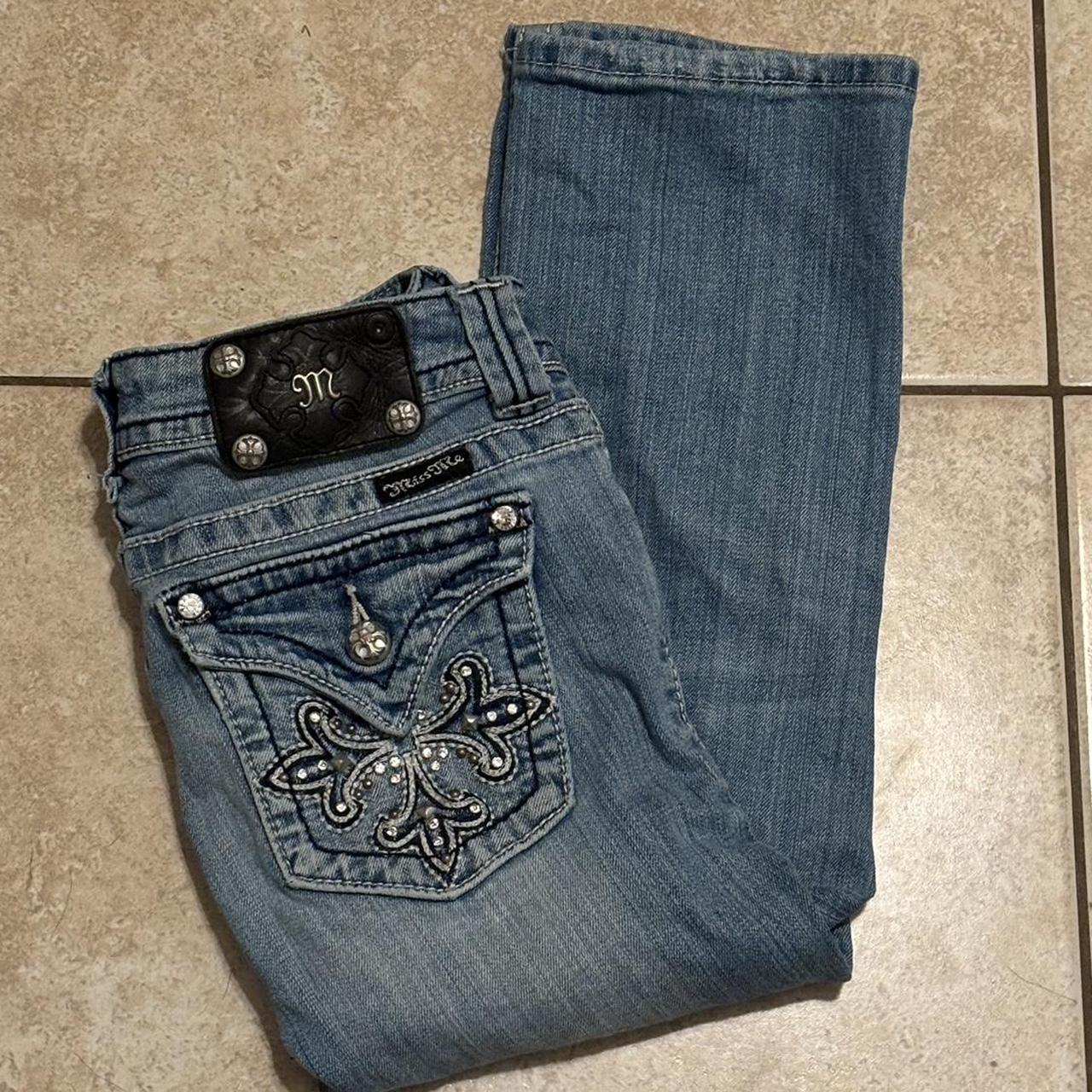 item listed by bra1nd3adz0mb1e