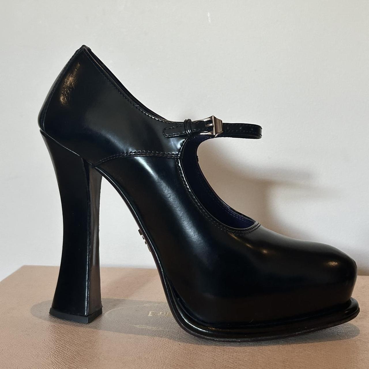 Authentic shops Prada 3 inch high heels.