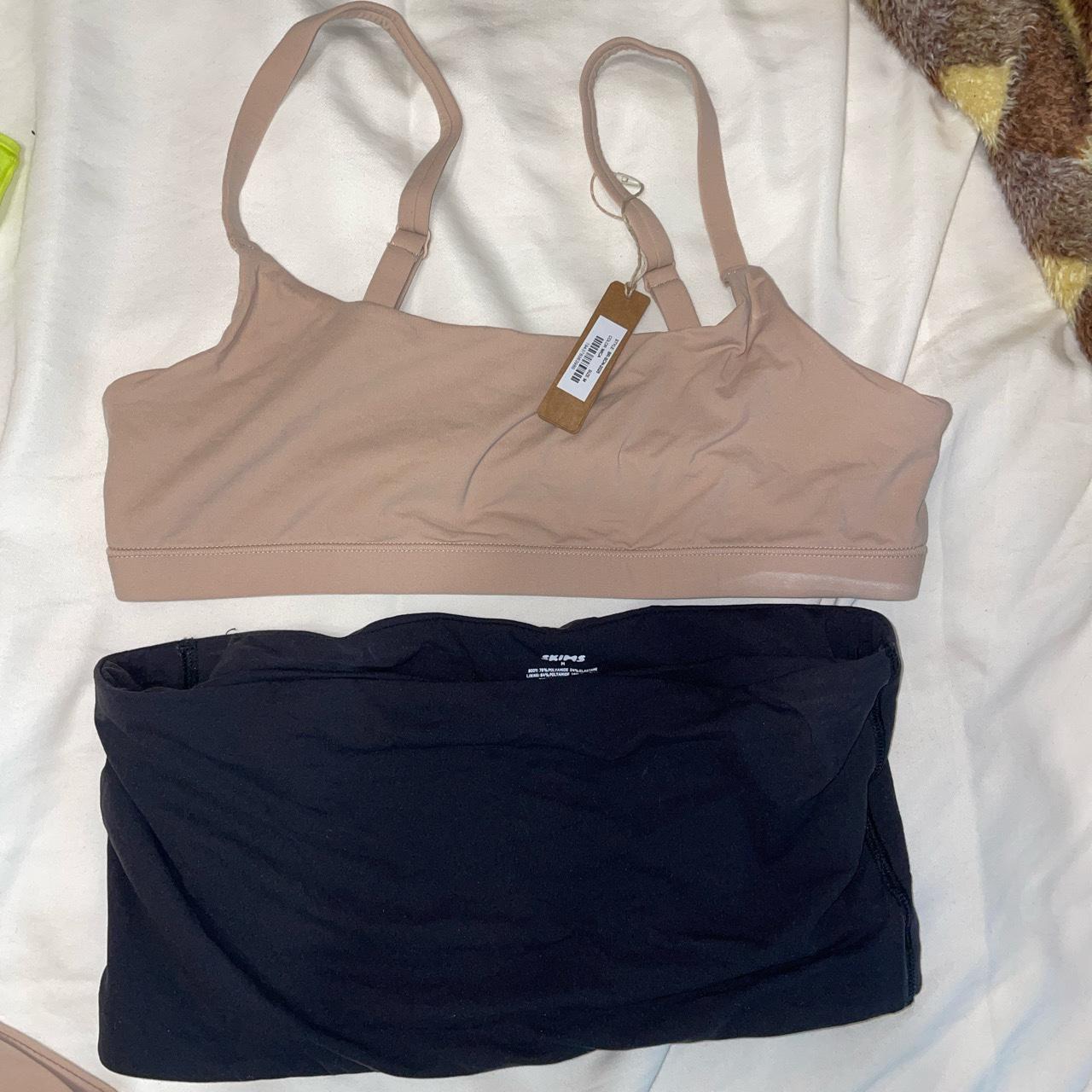 Skims bras - Depop