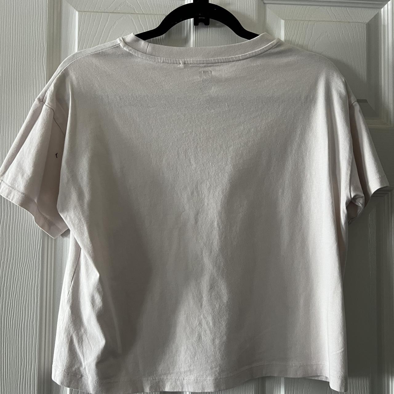 UNIQLO Cream T-shirt | Depop