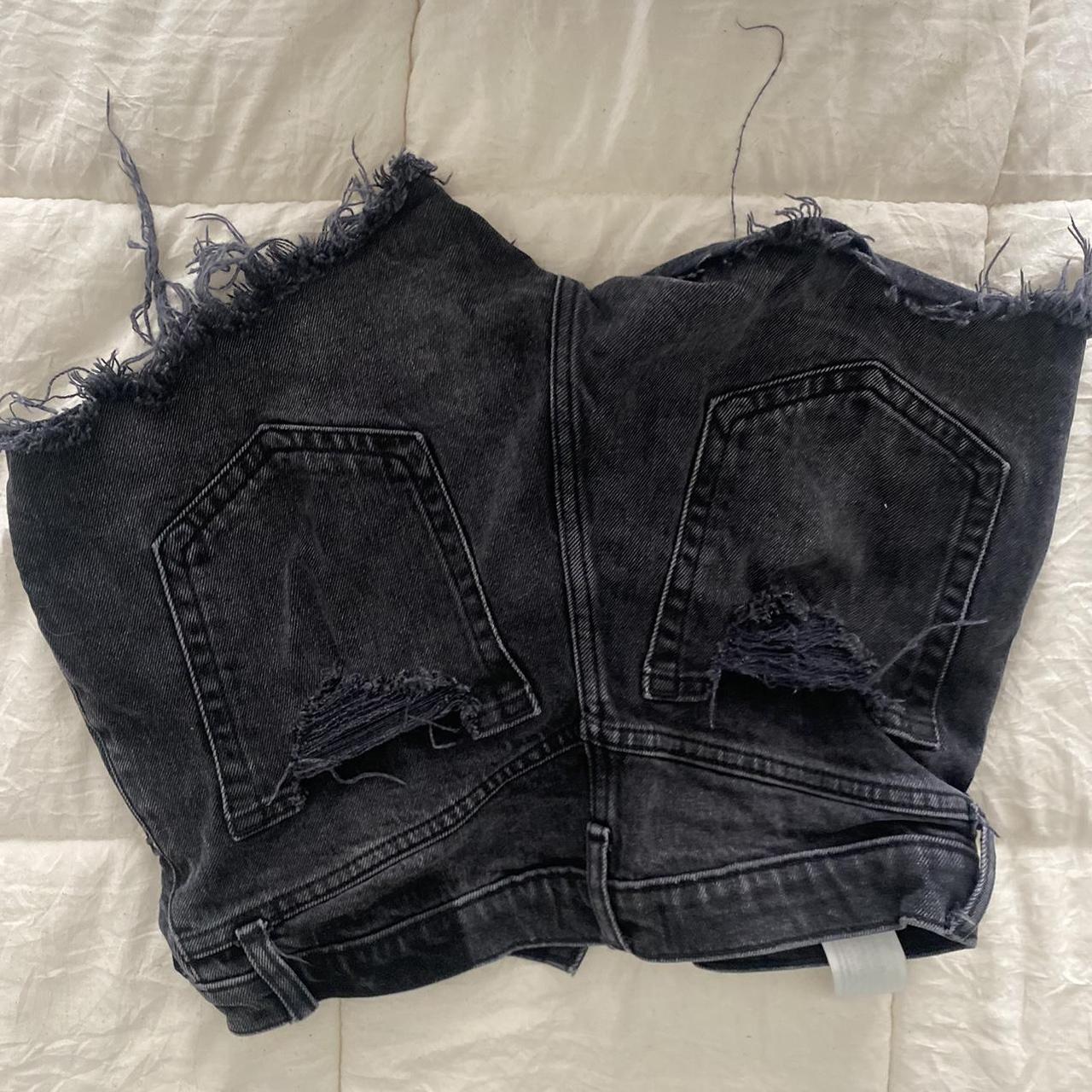 Black Abercrombie jean shorts,